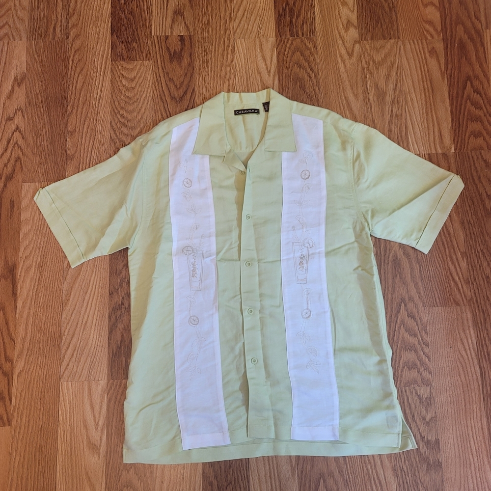 Cubavera 55% Linen Green & White Shirt With Embroidered Glasses & Flowers